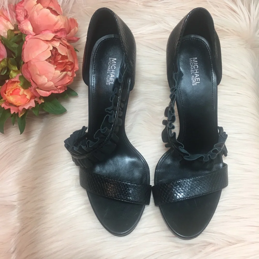 MICHAEL KORS BELLA OPEN TOE SLIP ON RUFFLE TRIM HEELED SANDALS BLACK‎ 10